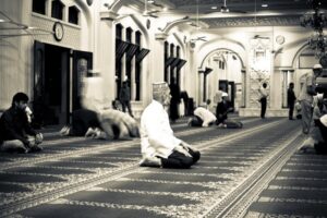 Juma Masjid, evening prayers